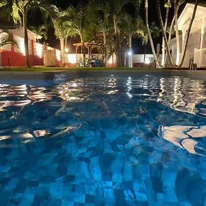 https://villa-et-chambres-dhotes-chez-flo.comcaribbean.com